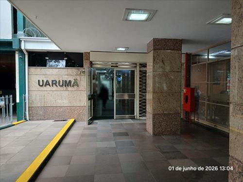 Direitos correspondente a vaga de uso coletivo no Edifício Uarumã, localizado na Praça Dom Felician...