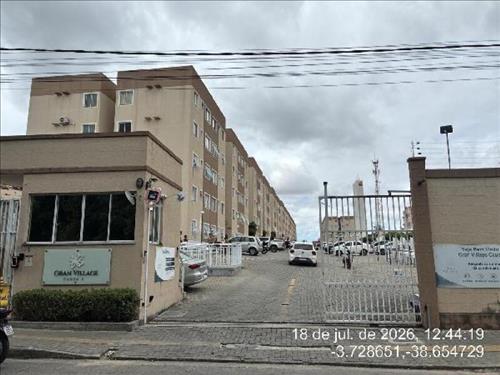 LOTE 038        Apartamento