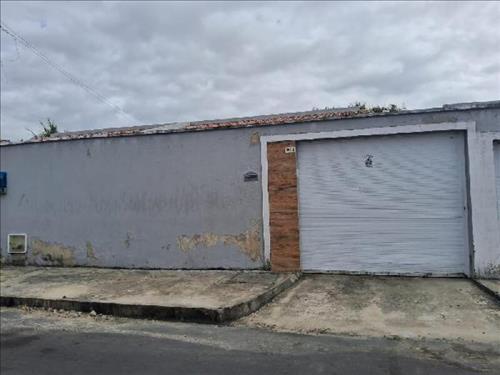 LOTE 048        Casa