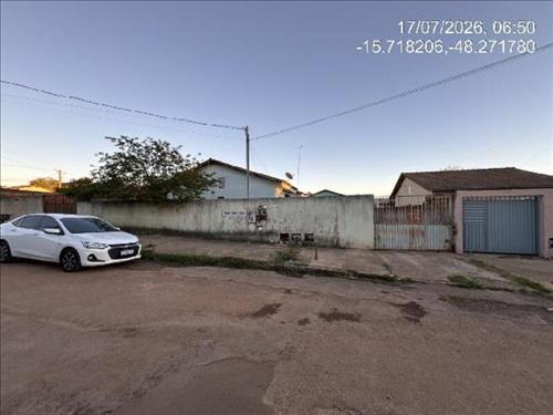 LOTE 071        Casa