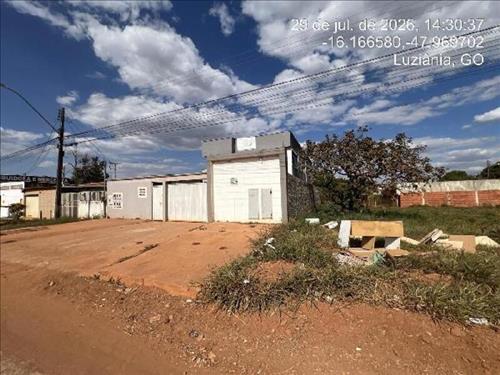 LOTE 102        Apartamento
