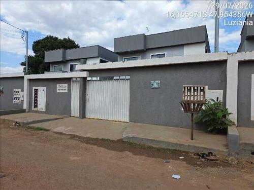 LOTE 103        Apartamento