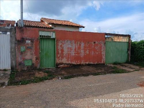 LOTE 104        Casa