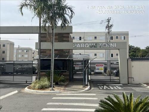 LOTE 590        Apartamento