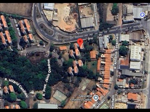 LOTE 001        Direitos sobre Apartamento no Conjunto Hab...
