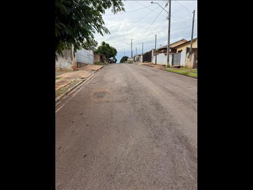 Imóvel urbano constituído pela Data de Terras nº 08/D, da Quadra nº 16, do Loteamento Residencial P...