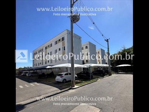 Apto. e Garagem- Taubaté (SP)