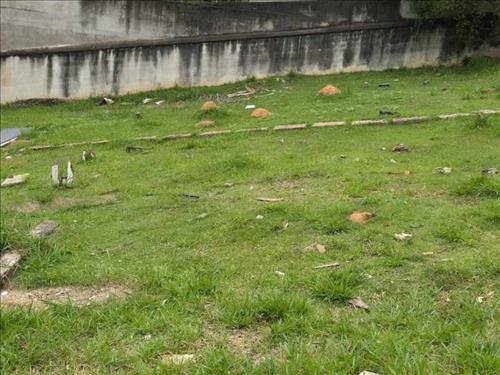 LOTE 002        Terreno LOTE B, lotes 21, 22 e 23, quadra...