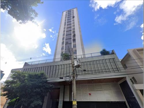 Apartamento à venda em leilão