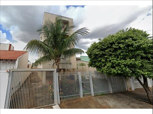 Apartamento à venda em leilão
