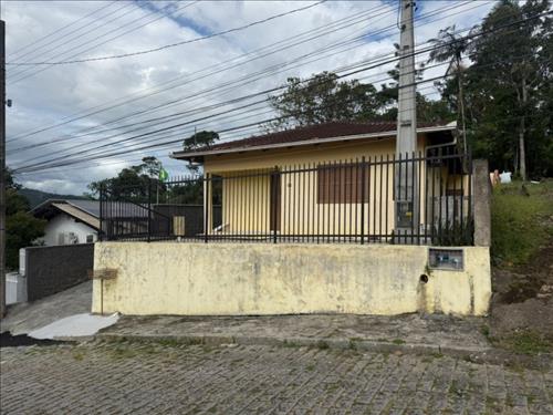 LOTE 001        Imovel