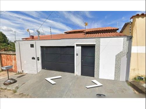 Casa à venda em leilão
