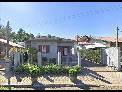 Casa 142m² em Terreno 364m² | Igrejinha-RS | Bom Pastor