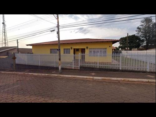Domínio Útil sobre Casa 344 m² - Centro - Arandu - SP