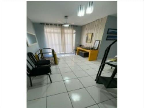Apartamento à venda em leilão