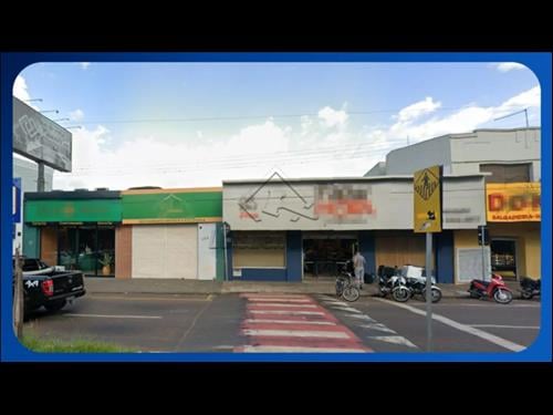 Prédio Comercial em Uberaba/MG