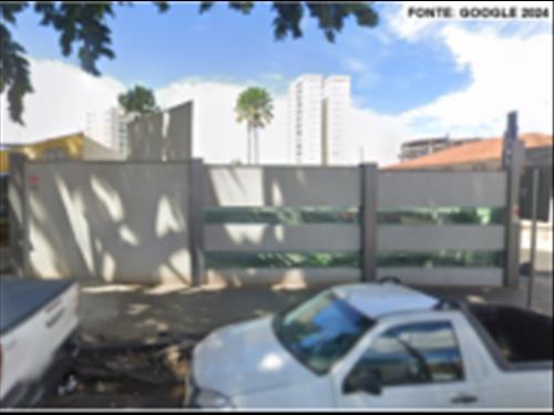Uberlândia/MG - Edificação Comercial - Terreno c/ 384,26m²