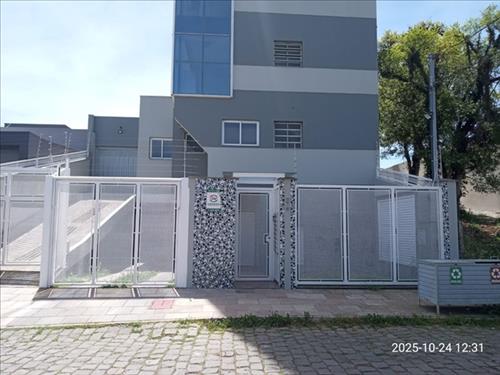 Apartamento nº 01 c/ área privativa de 133,92m² (área de uso comum de 48,6887m², área total de 182,...
