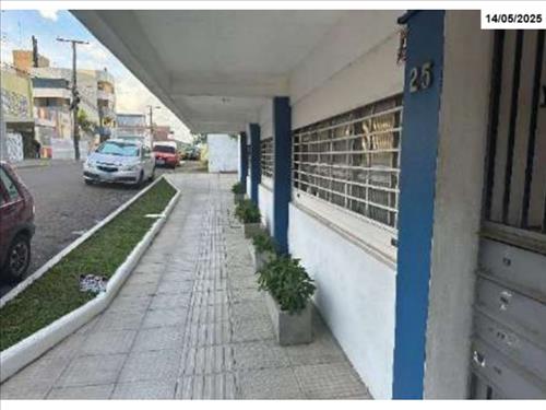 Apartamento nº 204 c/ área privativa de 88,98 m² (área total de 102,52m²), box nº 03 c/ 17,58 m², b...