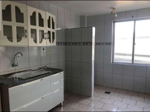 LOTE 001        APARTAMENTO NO BAIRRO ESTREITO EM FLORIANÓ...