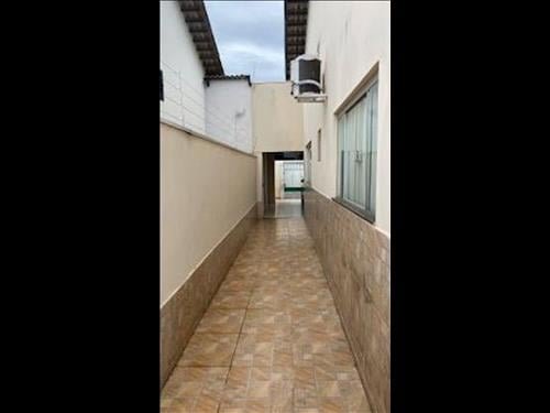Casa - Loteamento Residencial Maria Amélia - Catalão/GO