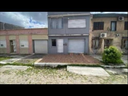 Casa, Padrão, 1 Vaga(S) de Garagem