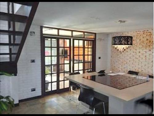 Casa - Floresta - Joinville/SC