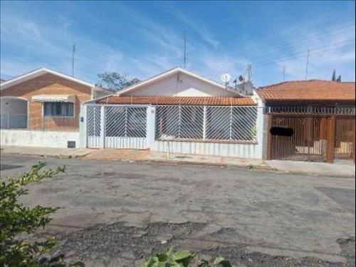 Casa à venda em leilão