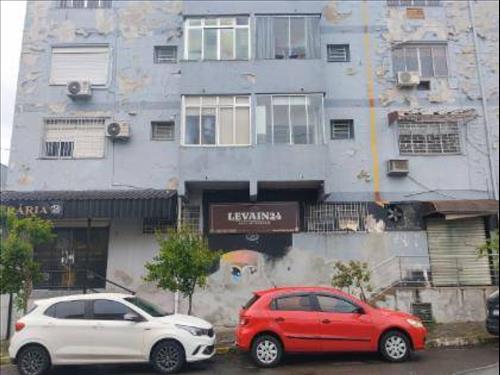 Apartamento à venda em leilão