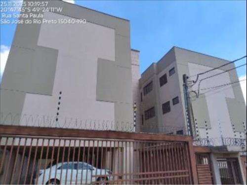 Apartamento à venda em leilão