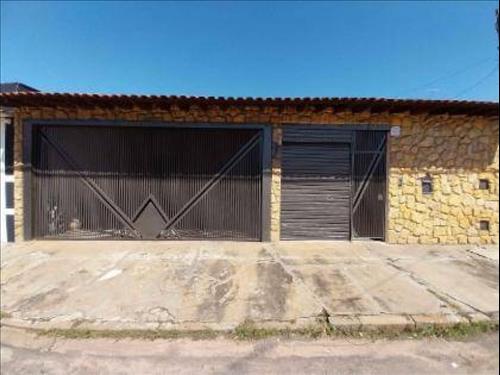 Casa à venda em leilão