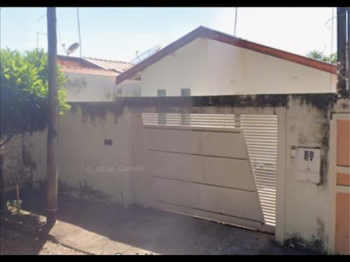 LOTE 001        Uma casa de 40,28 m² em terreno de 178,50m...