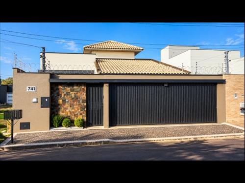 Casa 160 m² - Jardim Vitória - Quirinópolis - GO
