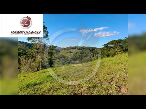 LOTE 019        Imóvel, com área de 201 ha, denominado Con...