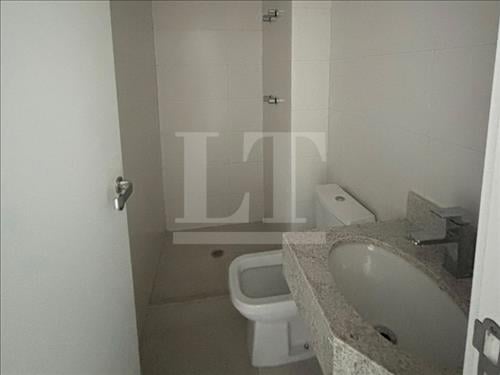 LOTE 001        Apartamento de 69,57m² - Condomínio Jardim...