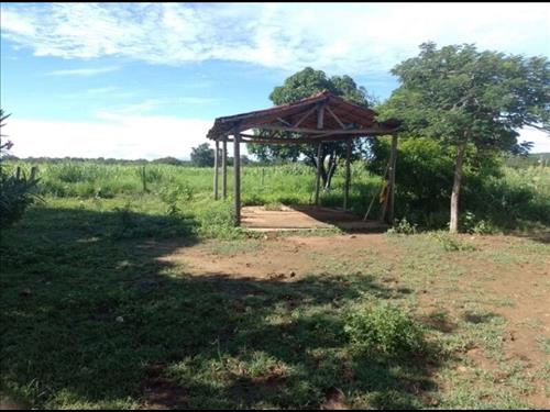 LOTE 042        MINAS GERAIS - FRANCISCO SÁ/MG - FAZENDA/Á...