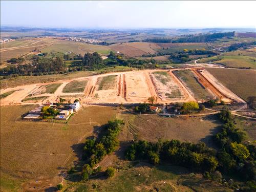 Lote de Terreno com 189m² | Loteamento Jardim Belvedere