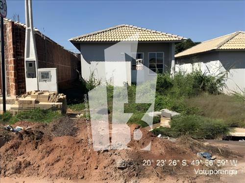 LOTE 575        VOTUPORANGA/SP - CASA