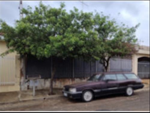 Novo Horizonte/SP - Casa c/ 270m² - Terreno c/ 360m²