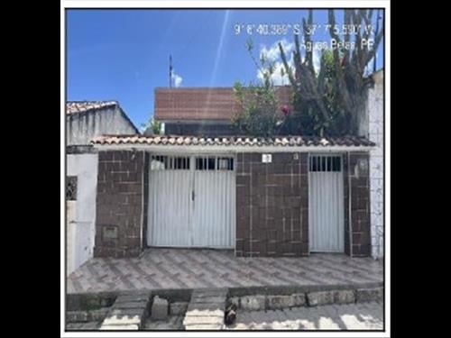 Casa             -   - 137,69m2