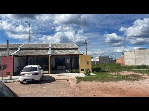 Casa - Área privativa- 66,22 m², Com 1 qt(s)