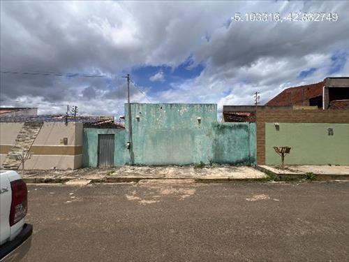 Casa - Área privativa: 70,22 m², Com 2 qt(s) - Localizado(a): RUA PROJETADA, N. SN, QD B LT 31 - TIMON/MA