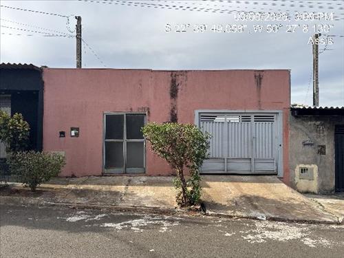 Casa             -   - 145,00m2