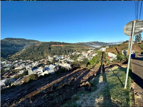 Lote Urbano nº 04, com a área de 1.130,38m²