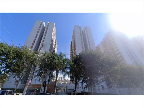 Apartamento à venda em leilão