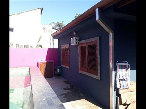 SÃO SEBASTIÃO/SP - Casa situada na Rua Olímpio Romão César, nº 794, Lote 10 da Q...